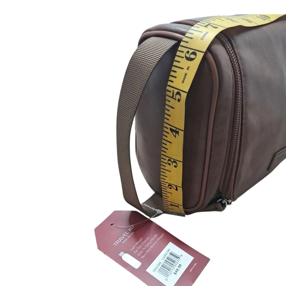Perry Ellis Portfolio Faux Leather Compact Hanging Travel Kit - Picture 10 of 11